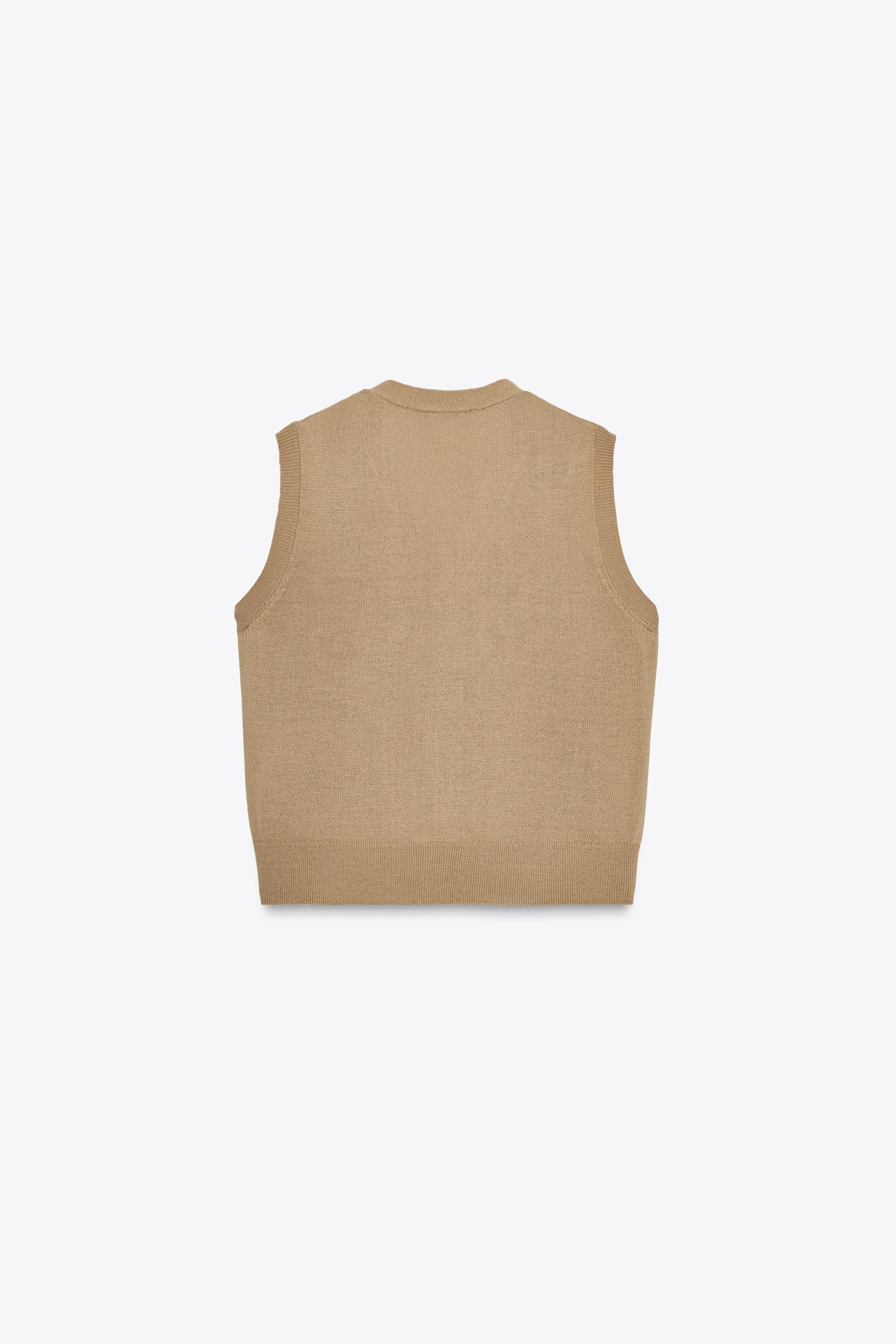SMOOTH KNIT VEST
